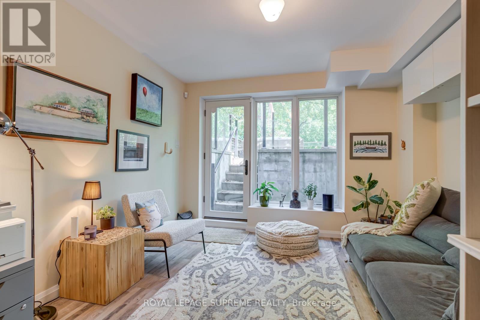 11 West Lynn Avenue, Toronto, Ontario  M4C 3V7 - Photo 23 - E12460192