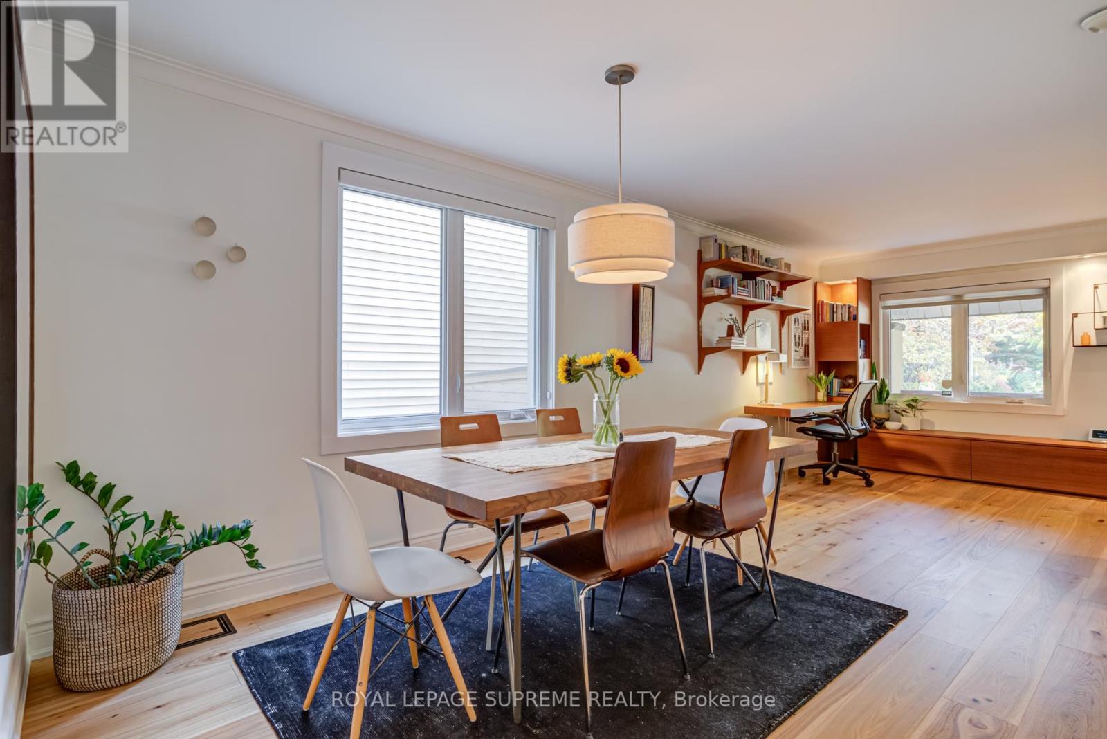 11 West Lynn Avenue, Toronto, Ontario  M4C 3V7 - Photo 6 - E12460192