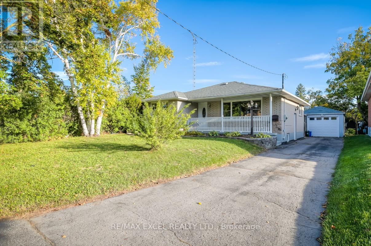 91 Wayne Avenue, Oshawa, Ontario  L1G 3R1 - Photo 2 - E12460205