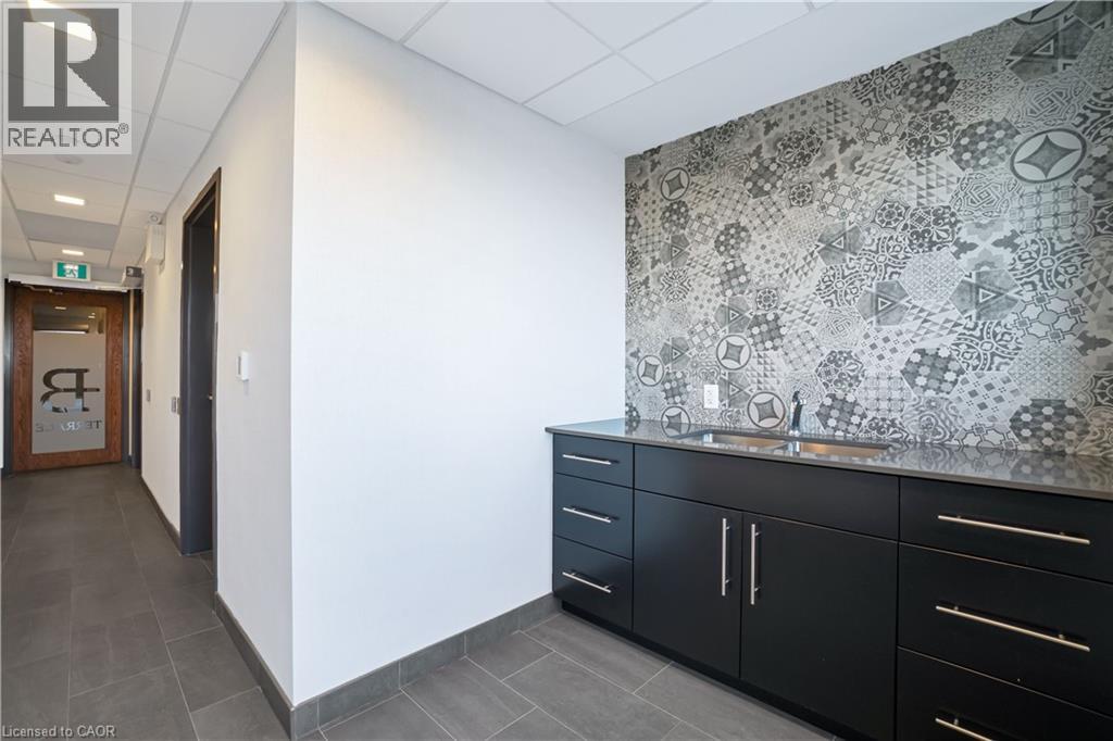 255 Northfield Drive E Unit# 407, Waterloo, Ontario  N2K 0G5 - Photo 26 - 40778559