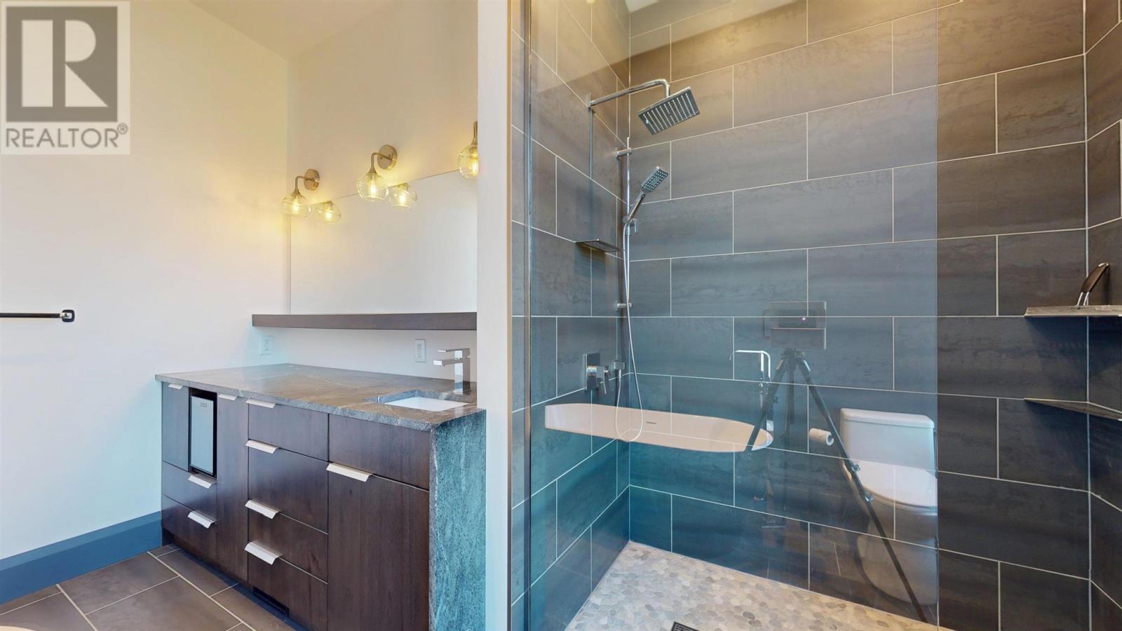 937 Sunnyside Beach Rd, Sault Ste. Marie, Ontario P6A 6K4 - Photo 46 - SM251277