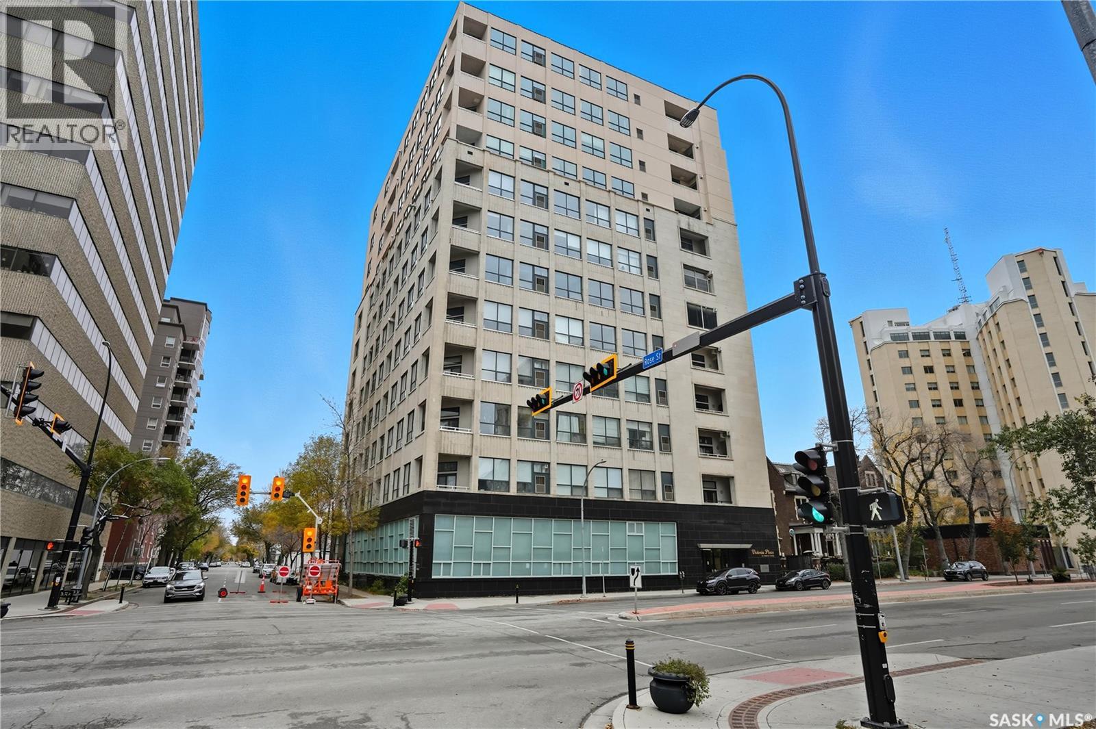 201 1901 Victoria Avenue, Regina, Saskatchewan  S4P 3R4 - Photo 2 - SK020730