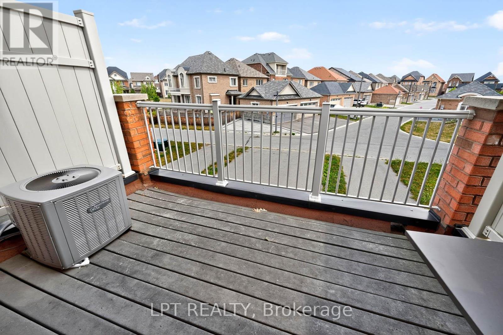 2624 Bur Oak Avenue, Markham, Ontario  L6B 1J2 - Photo 24 - N12460024