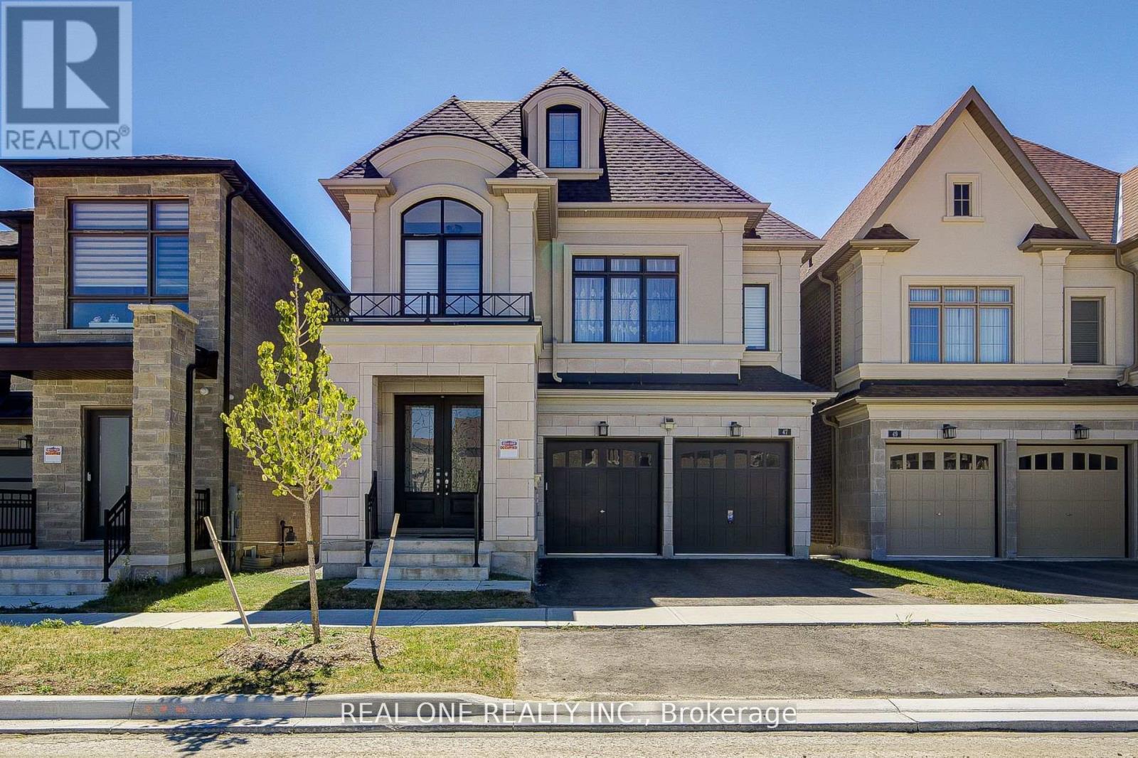 47 MILKY WAY DRIVE, Richmond Hill, Ontario