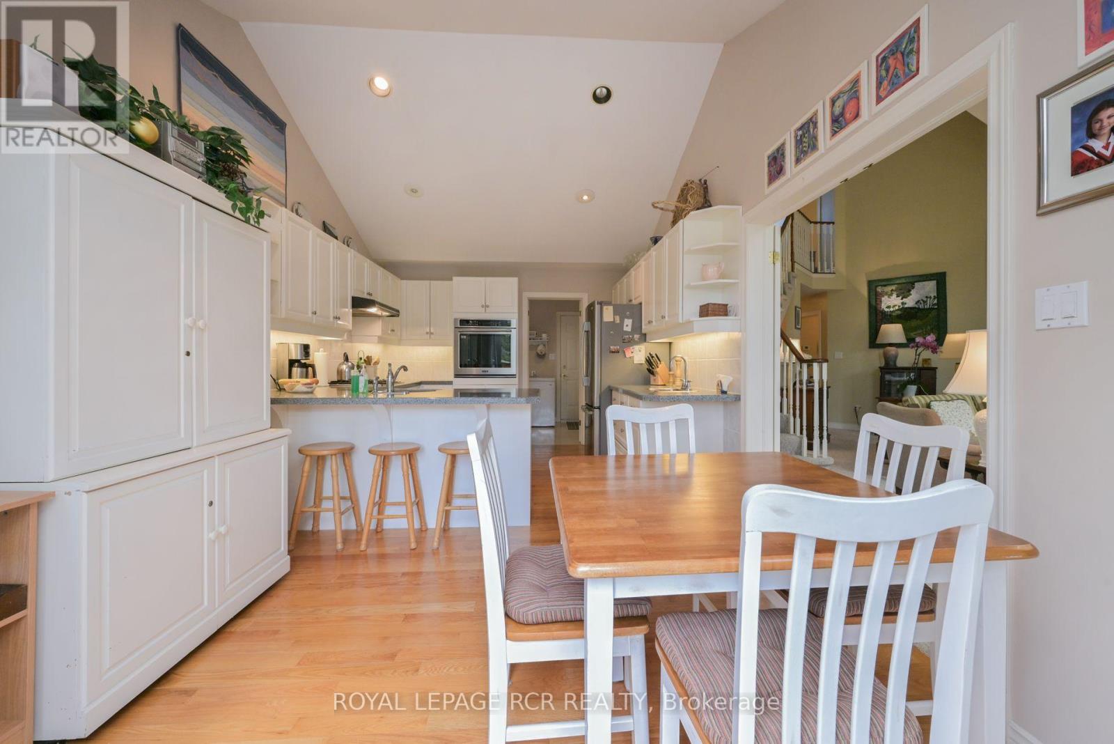 26 Forest Link, New Tecumseth, Ontario  L9R 2A1 - Photo 10 - N12460115