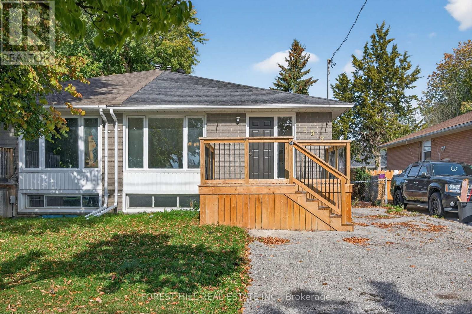 157 SEPTONNE AVENUE, Newmarket, Ontario