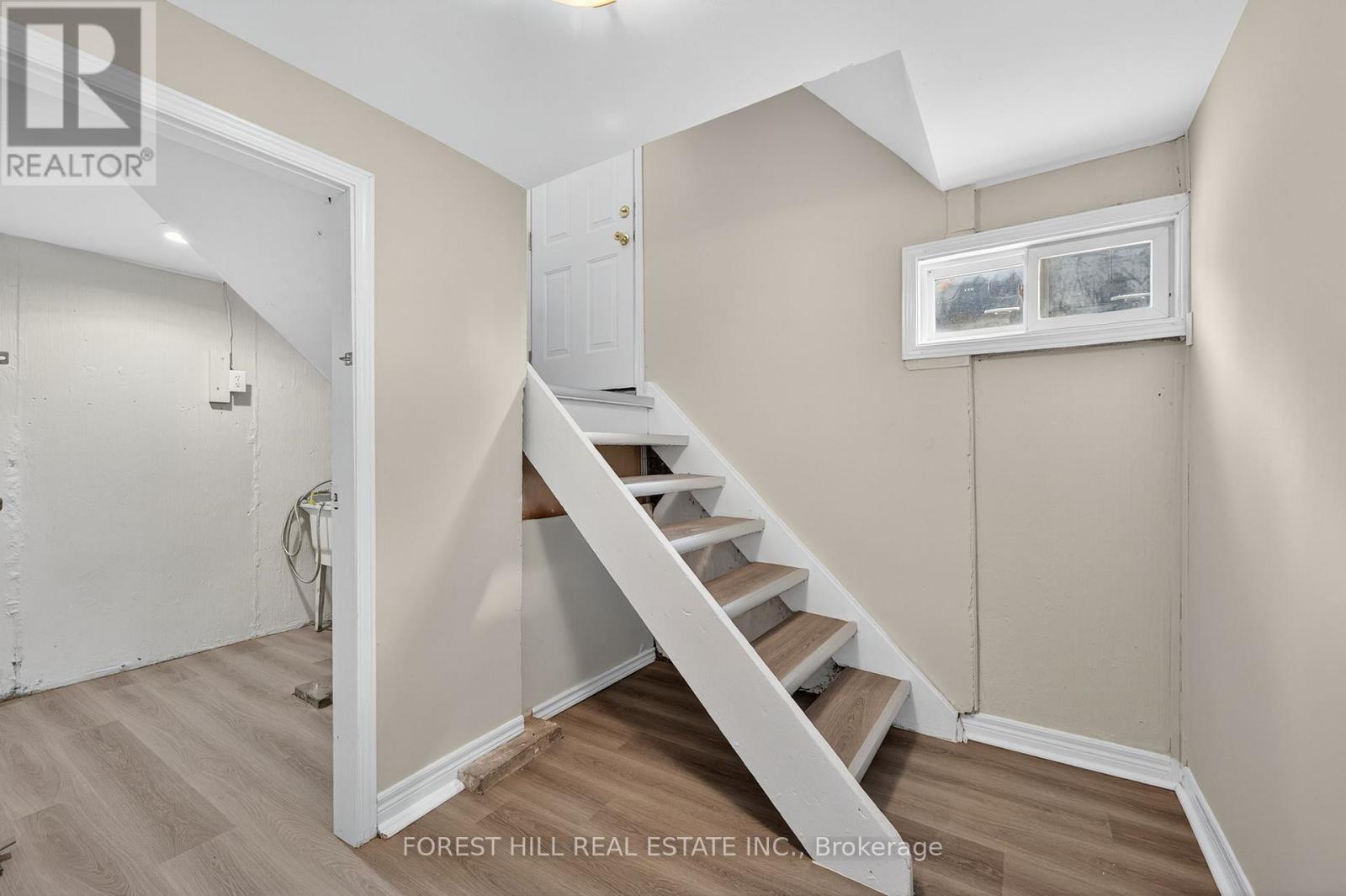 157 Septonne Avenue, Newmarket, Ontario  L3Y 2W4 - Photo 12 - N12460125