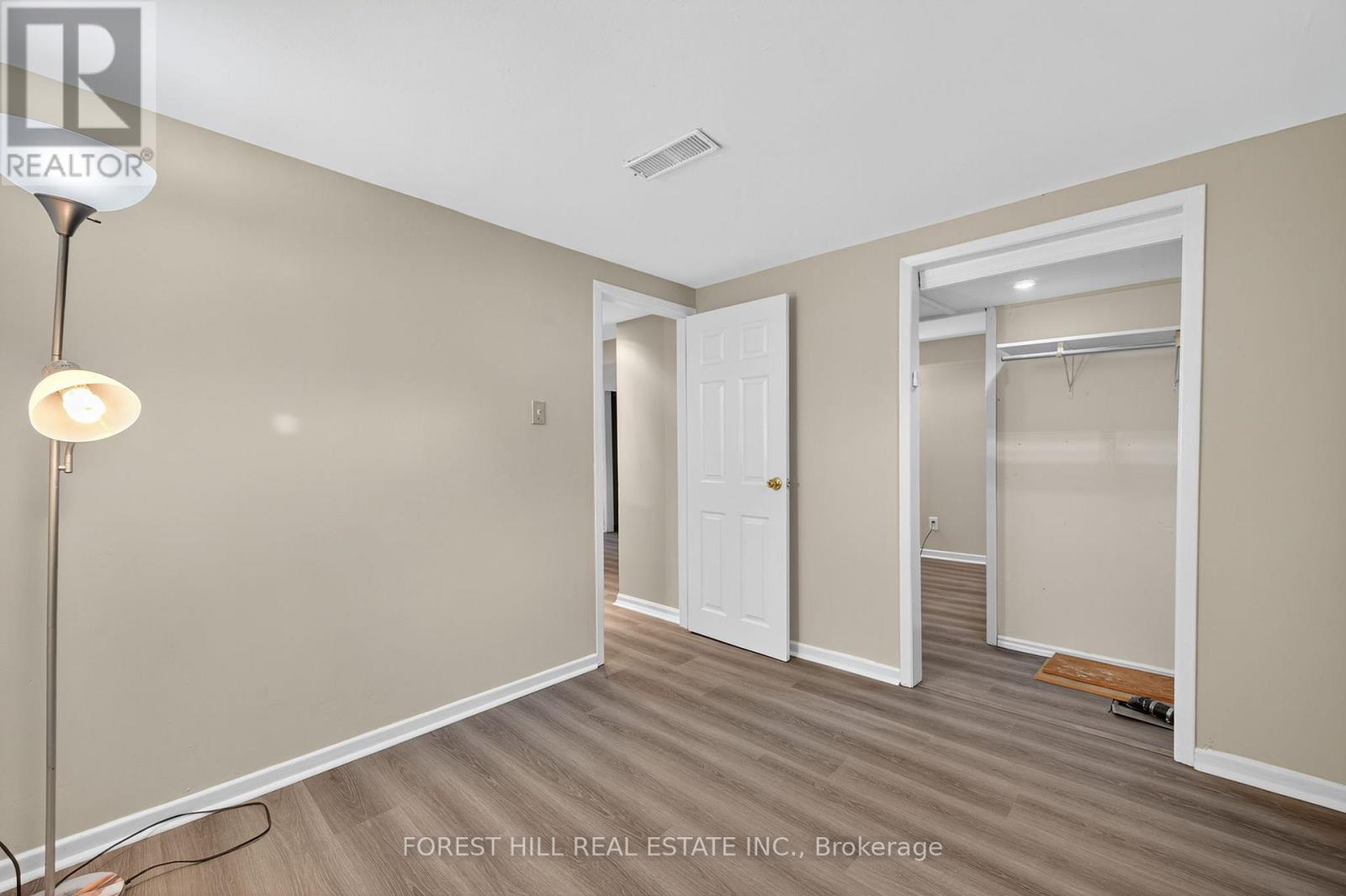 157 Septonne Avenue, Newmarket, Ontario  L3Y 2W4 - Photo 18 - N12460125