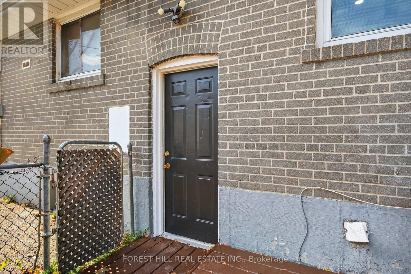 157 Septonne Avenue, Newmarket, Ontario  L3Y 2W4 - Photo 21 - N12460125