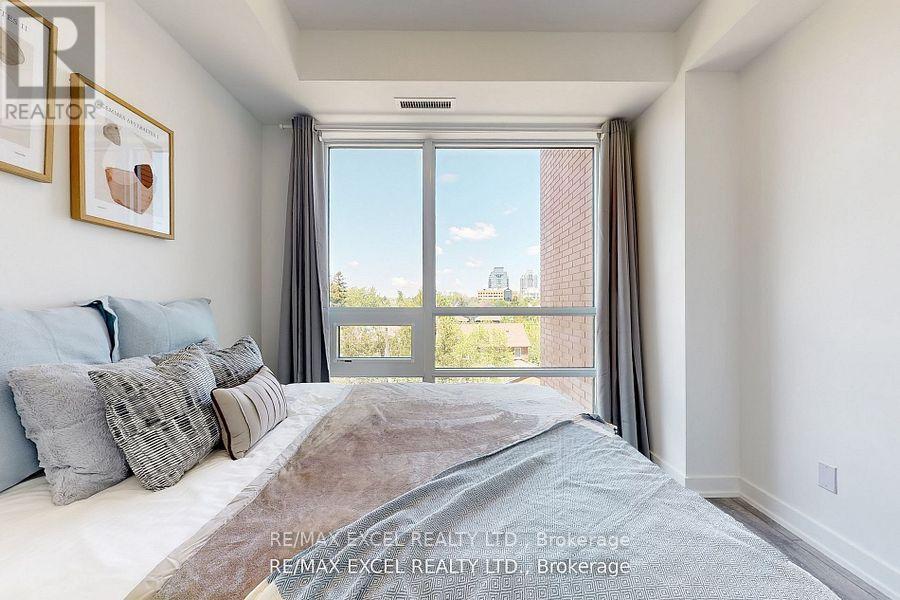 318 - 8888 Yonge Street, Richmond Hill, Ontario  L4C 5V6 - Photo 11 - N12460127