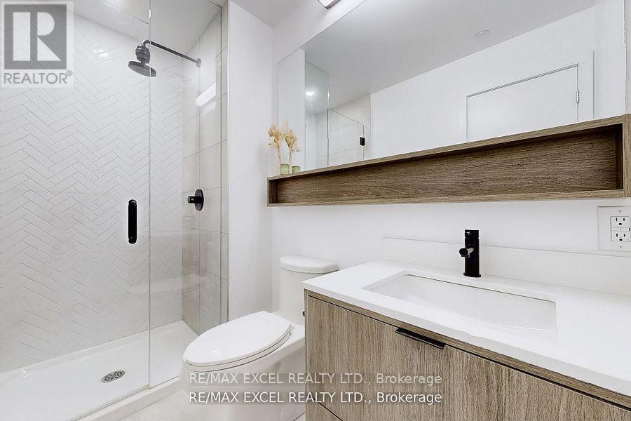 318 - 8888 Yonge Street, Richmond Hill, Ontario  L4C 5V6 - Photo 12 - N12460127