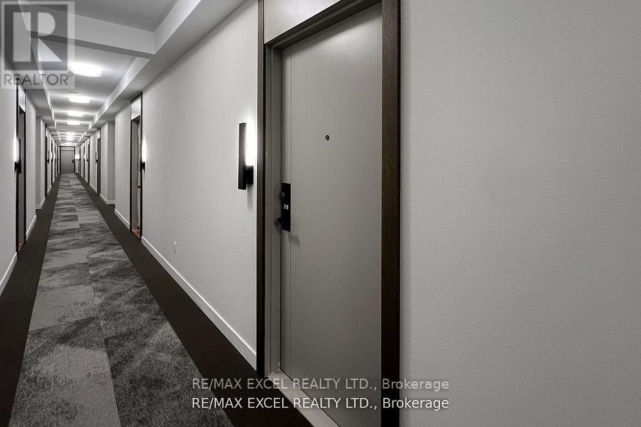 318 - 8888 Yonge Street, Richmond Hill, Ontario  L4C 5V6 - Photo 32 - N12460127
