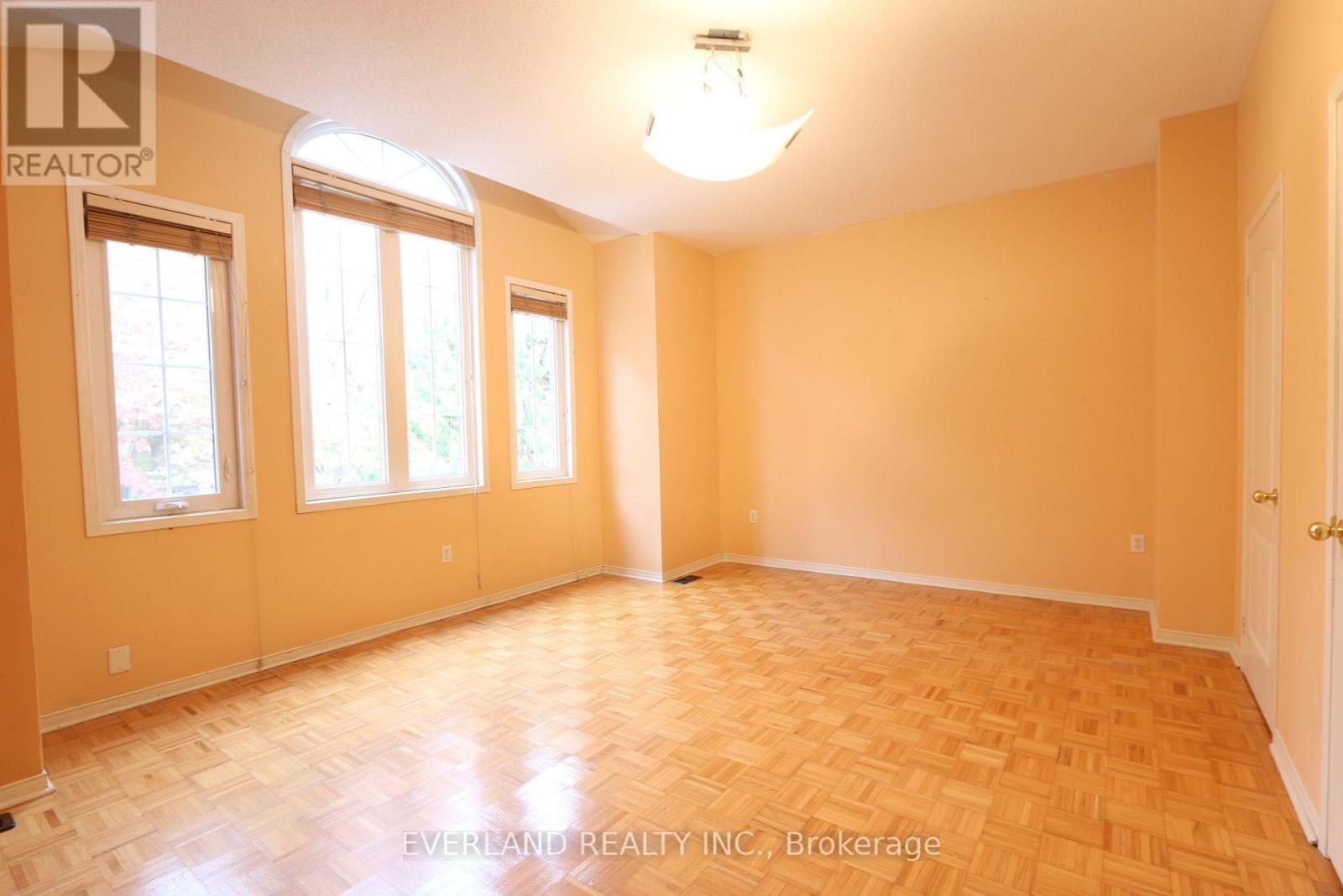 Upper - 49 Falling River Drive, Richmond Hill, Ontario  L4S 2R1 - Photo 21 - N12460148