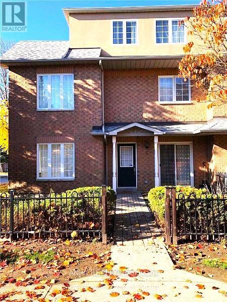 5 - 16 St Moritz Way, Markham, Ontario  L3R 4G2 - Photo 3 - N12460184