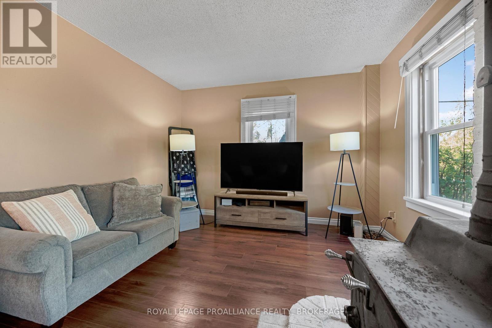 4376 Bellrock Road, Frontenac (Frontenac South), Ontario  K0H 2W0 - Photo 23 - X12460297