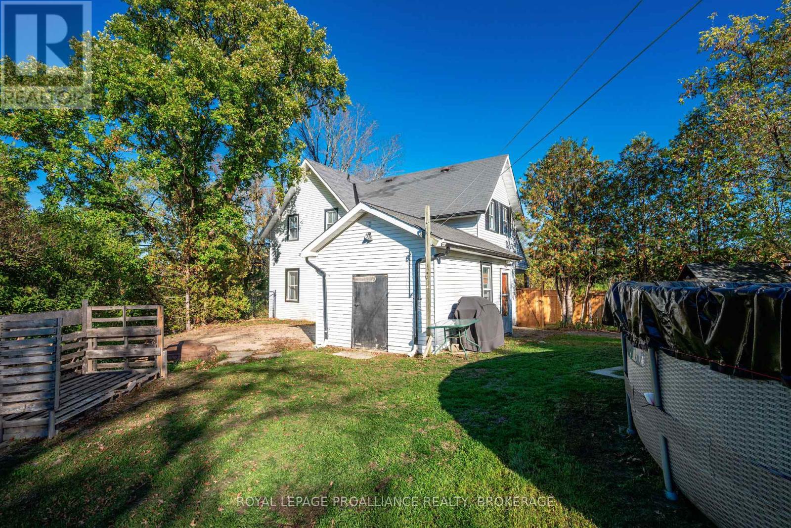 4376 Bellrock Road, Frontenac (Frontenac South), Ontario  K0H 2W0 - Photo 6 - X12460297