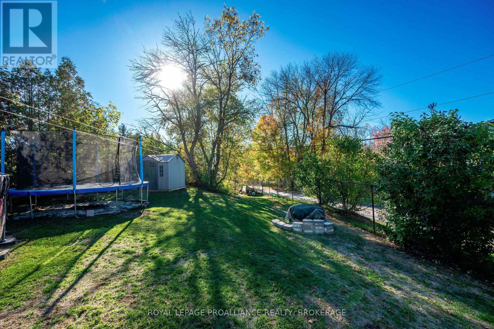 4376 Bellrock Road, Frontenac (Frontenac South), Ontario  K0H 2W0 - Photo 7 - X12460297