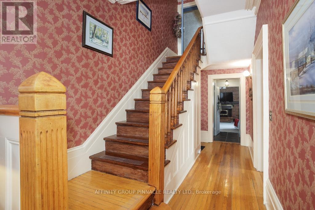22 Francis Street, Kawartha Lakes, Ontario  K9V 3R6 - Photo 18 - X12460238