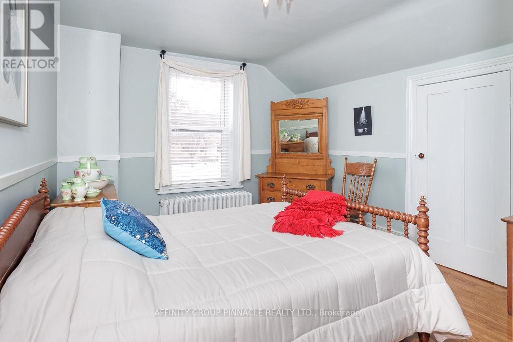 22 Francis Street, Kawartha Lakes, Ontario  K9V 3R6 - Photo 27 - X12460238
