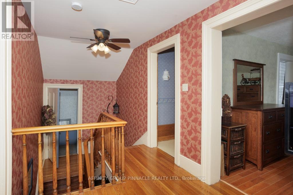 22 Francis Street, Kawartha Lakes, Ontario  K9V 3R6 - Photo 32 - X12460238