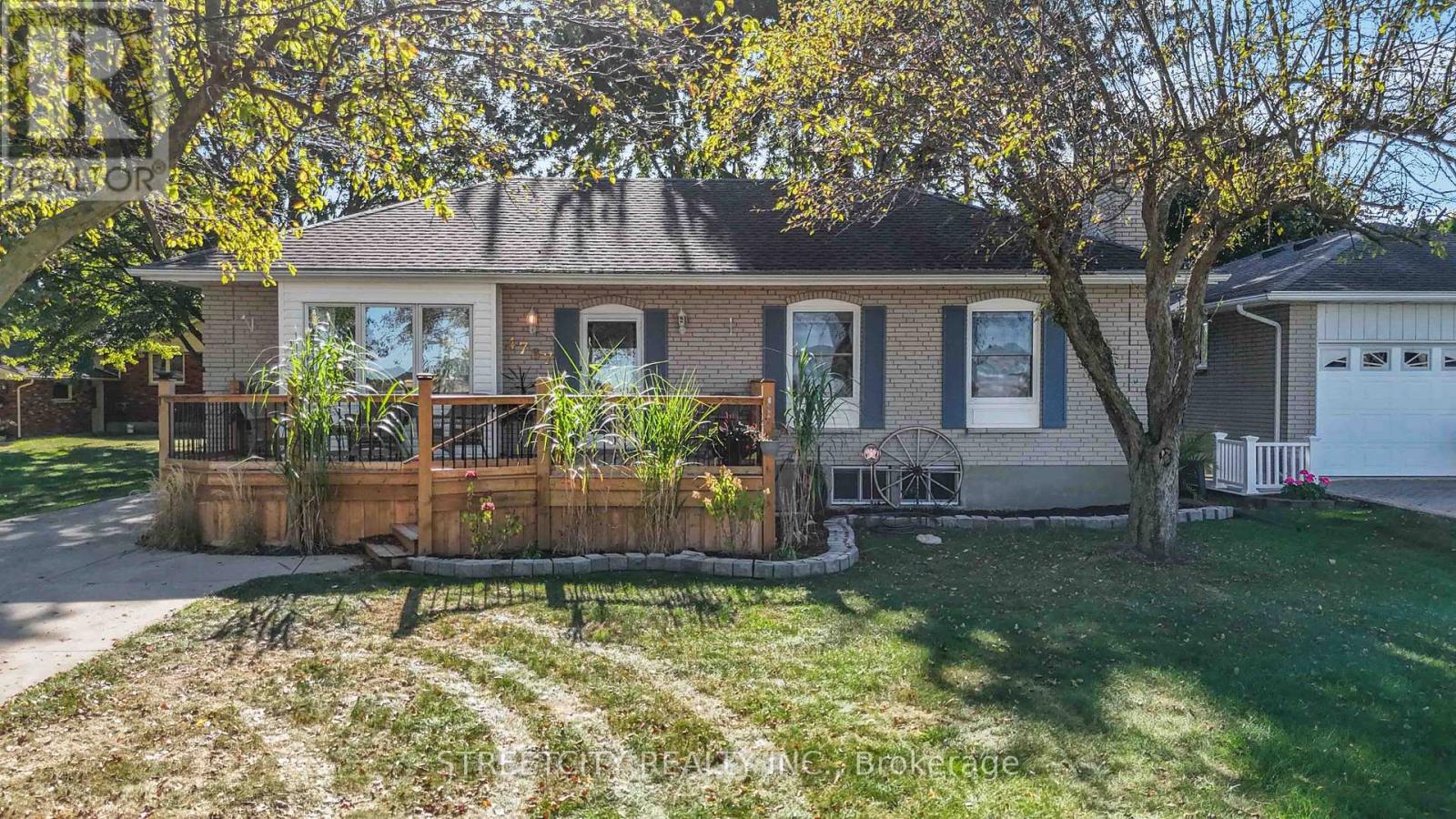 4767 ST. CLAIR PARKWAY, St. Clair, Ontario