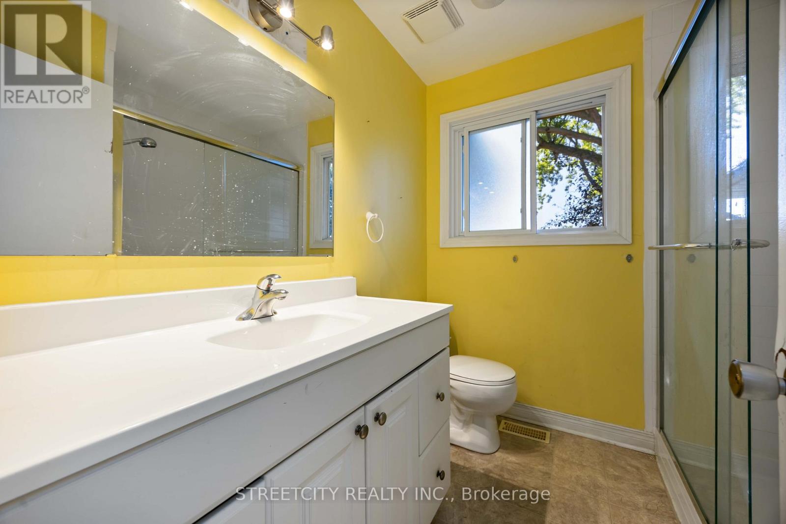 4767 St. Clair Parkway, St. Clair, Ontario  N0P 2B0 - Photo 22 - X12460306