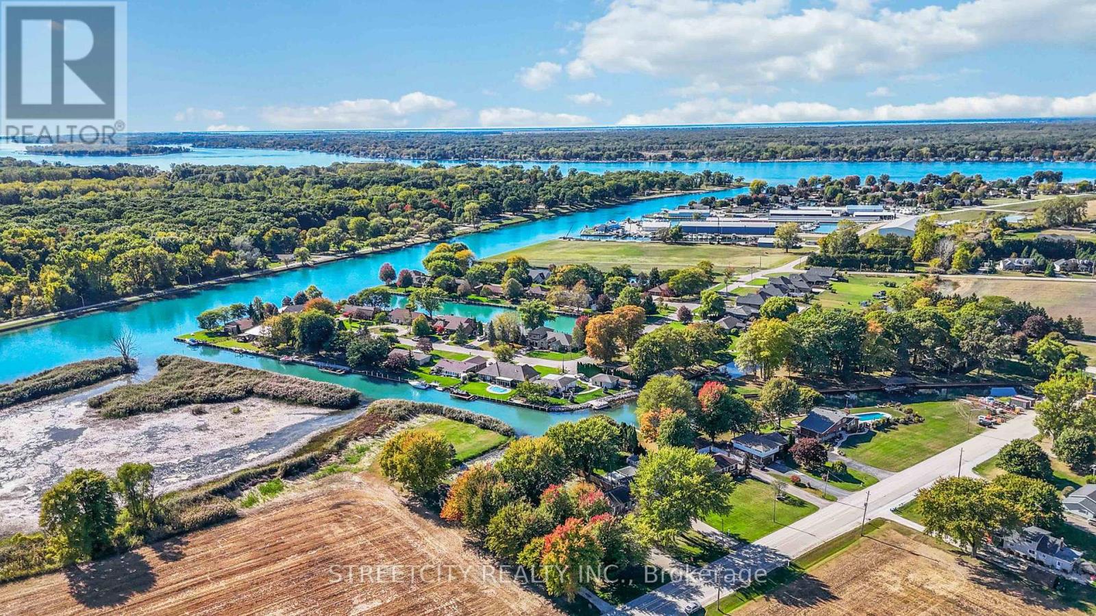 4767 St. Clair Parkway, St. Clair, Ontario  N0P 2B0 - Photo 44 - X12460306