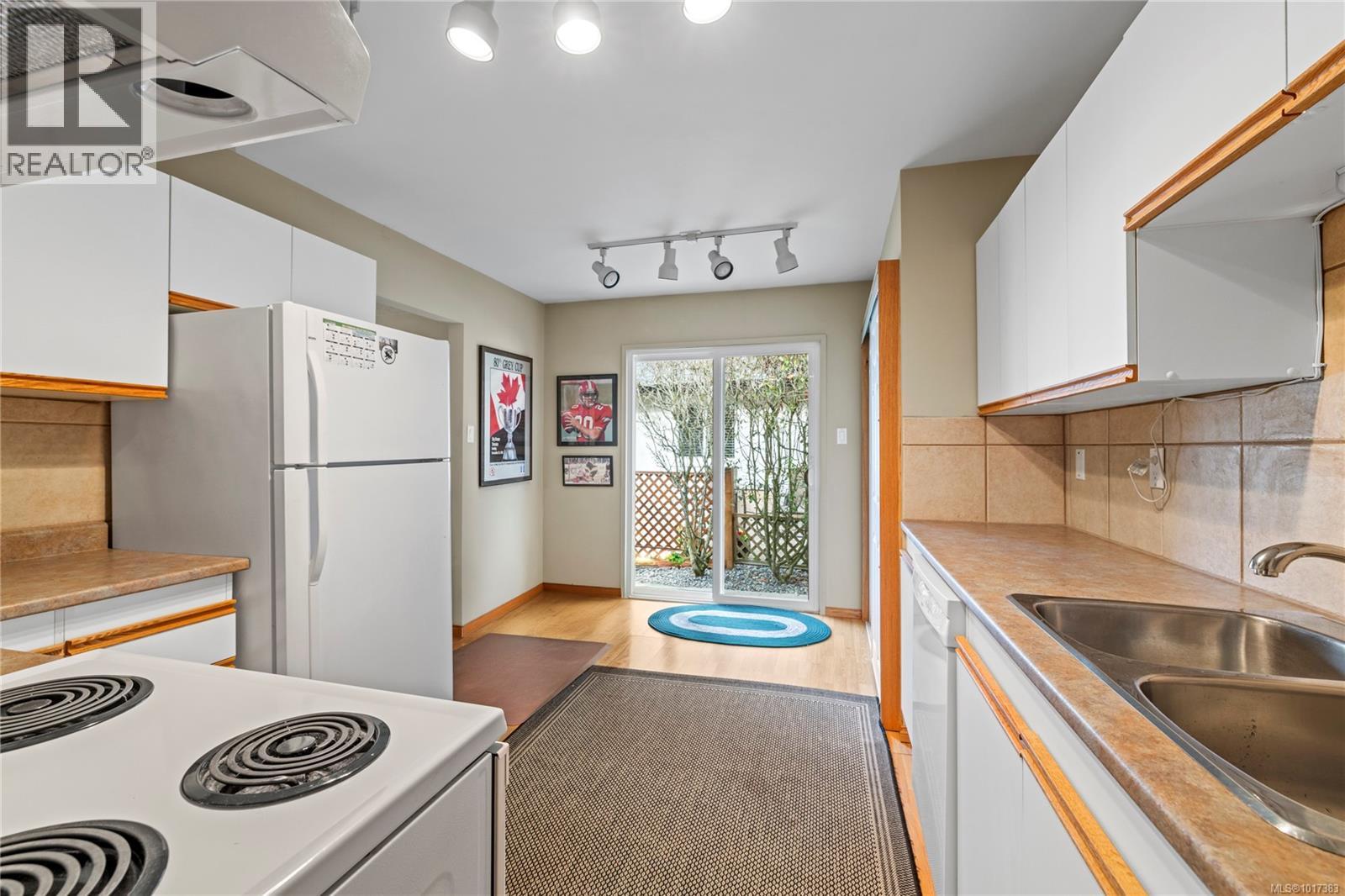 4340 Butternut Dr, Nanaimo, British Columbia  V9T 4J7 - Photo 9 - 1017383