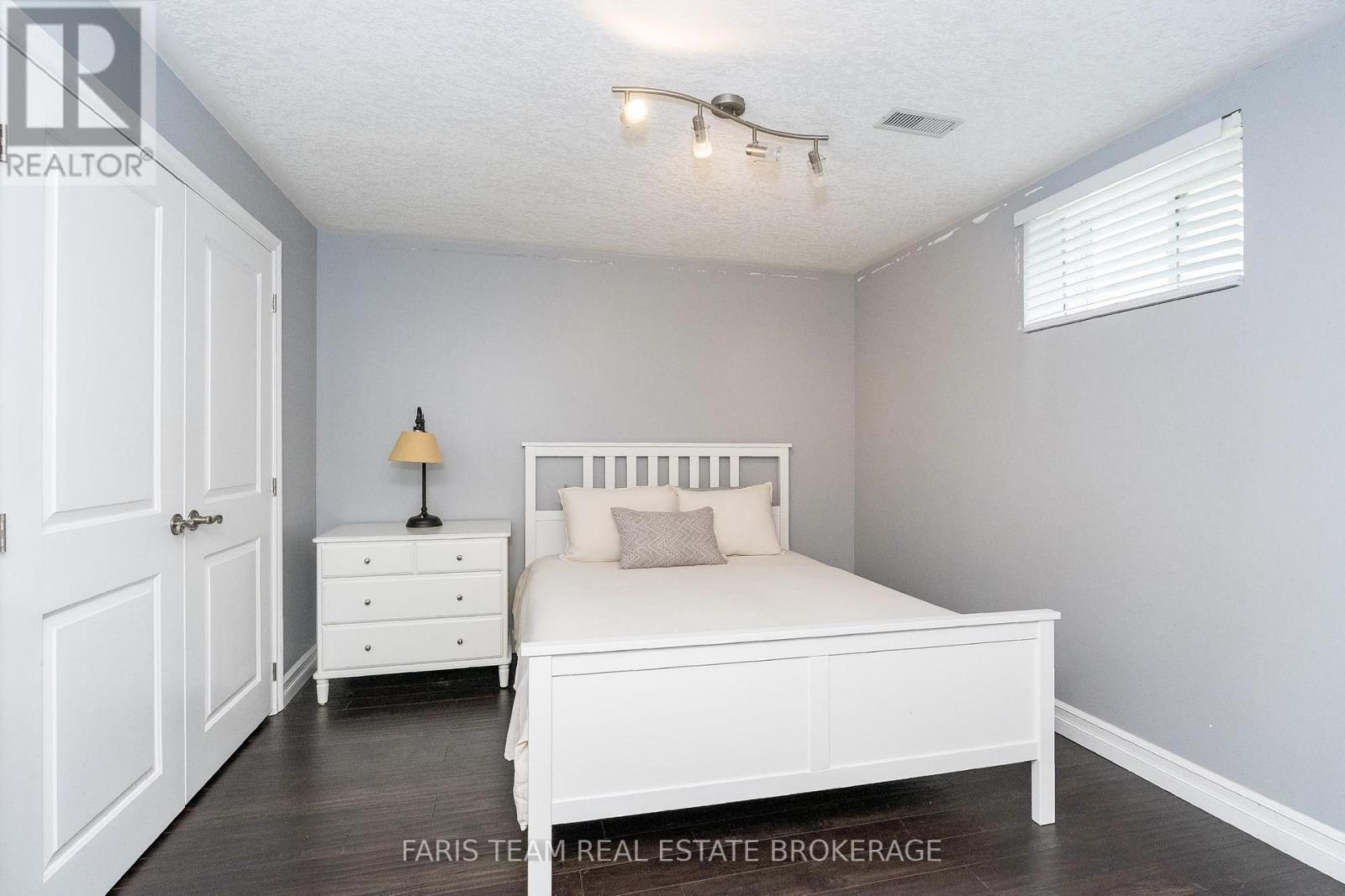 39 Diamond Valley Drive, Oro-Medonte, Ontario  L0L 2E0 - Photo 31 - S12460033