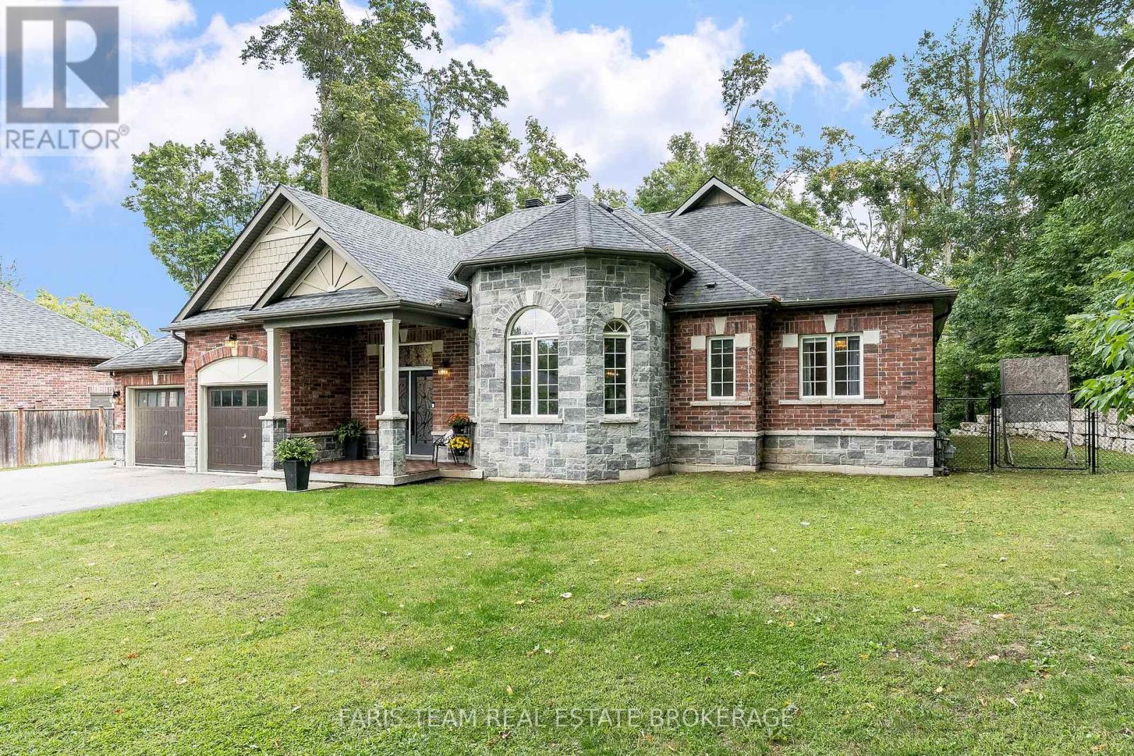 39 Diamond Valley Drive, Oro-Medonte, Ontario  L0L 2E0 - Photo 4 - S12460033