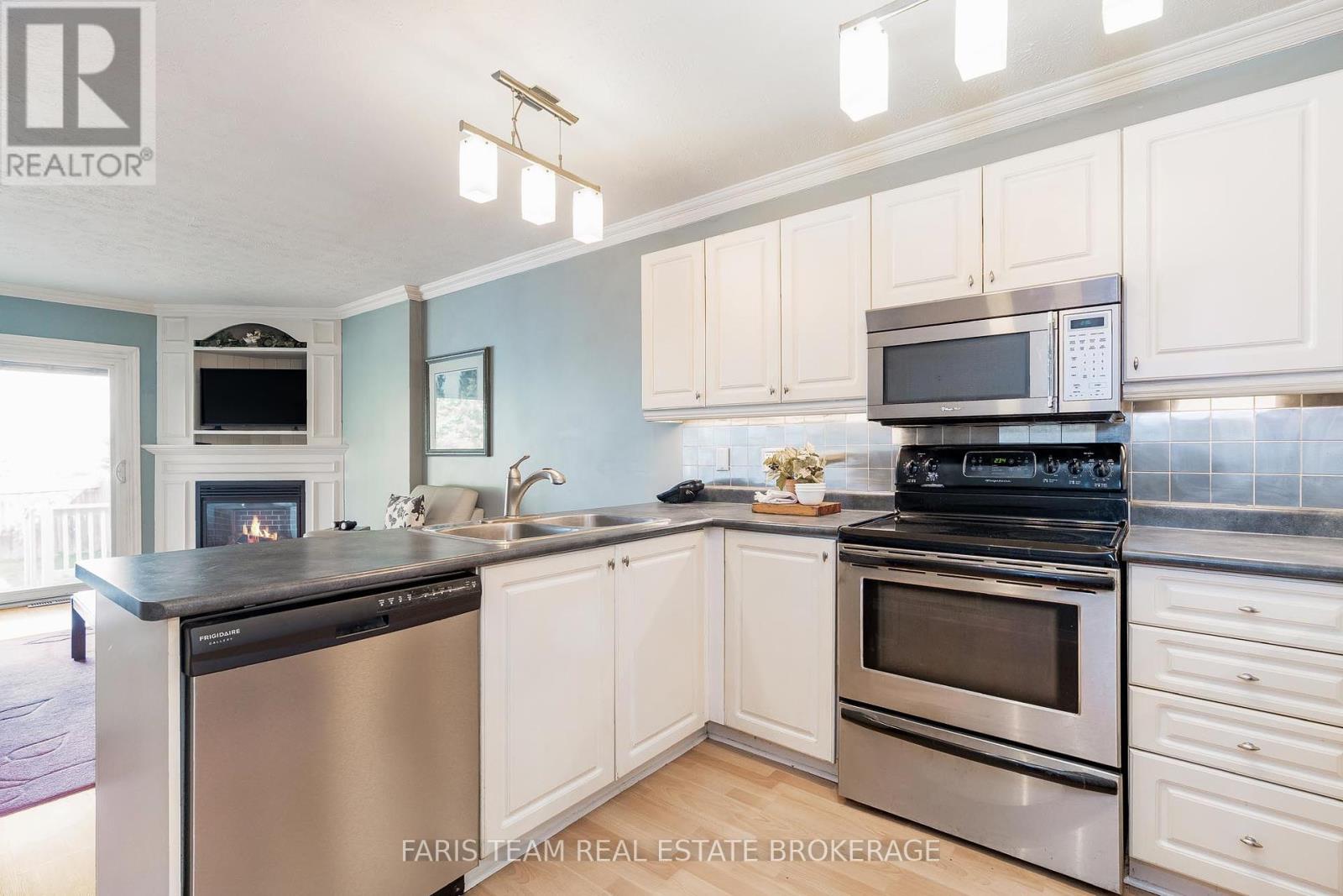 9 Julia Crescent, Orillia, Ontario  L3V 7Y9 - Photo 8 - S12460053