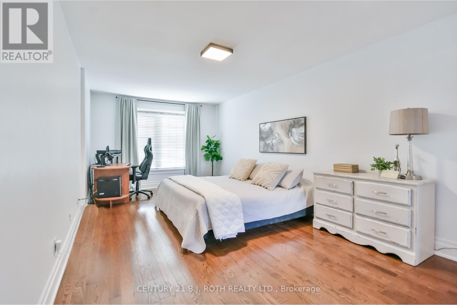25 Keats Drive, Barrie (Letitia Heights), Ontario  L4N 6C9 - Photo 27 - S12460109