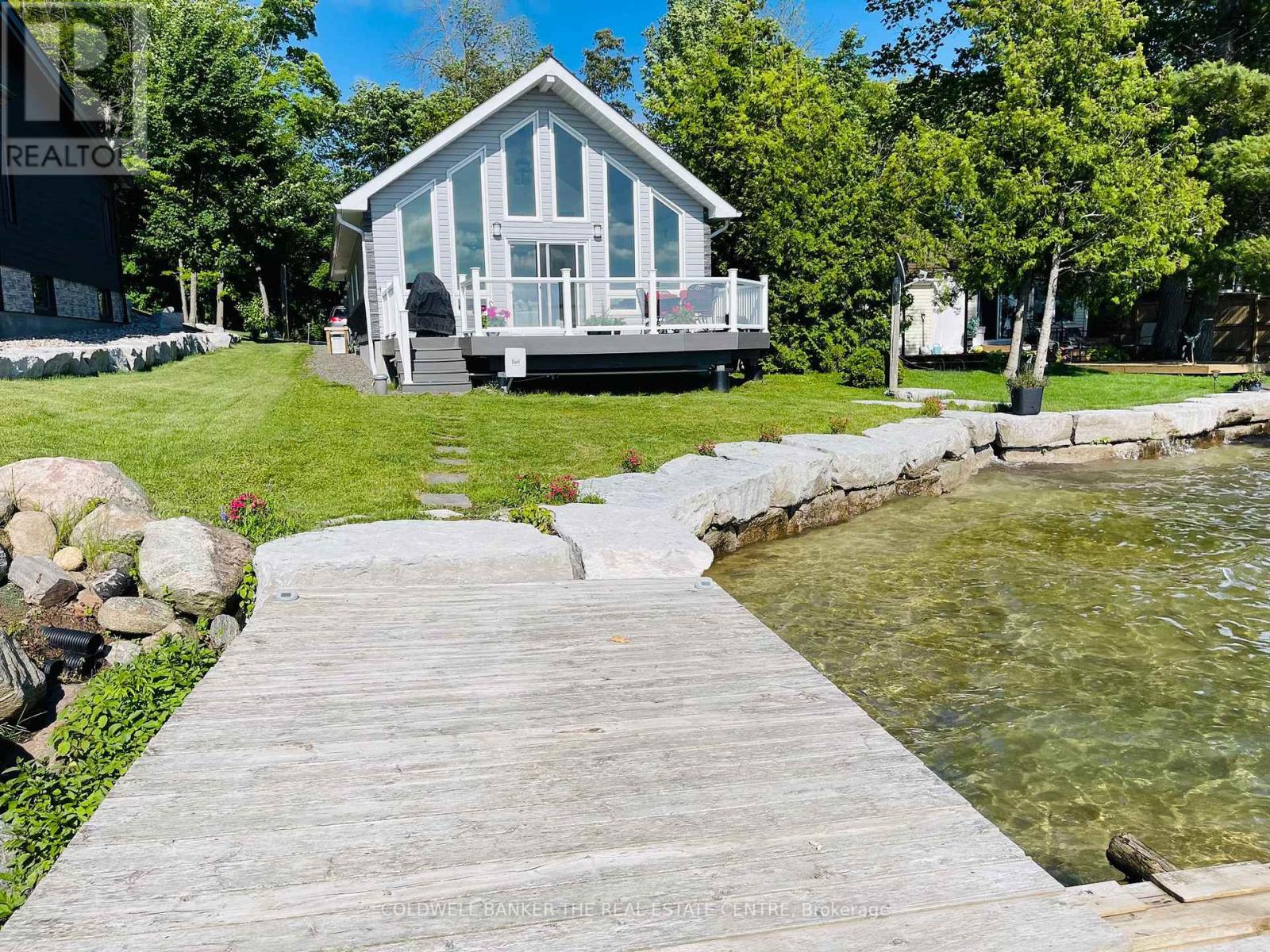 7304 Glen Ellen Drive, Ramara, Ontario  L0K 2B0 - Photo 17 - S12460145