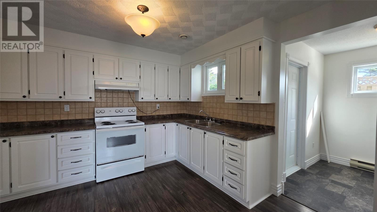 218 Durrell Street, Twillingate, Newfoundland & Labrador  A0G 1Y0 - Photo 13 - 1291476