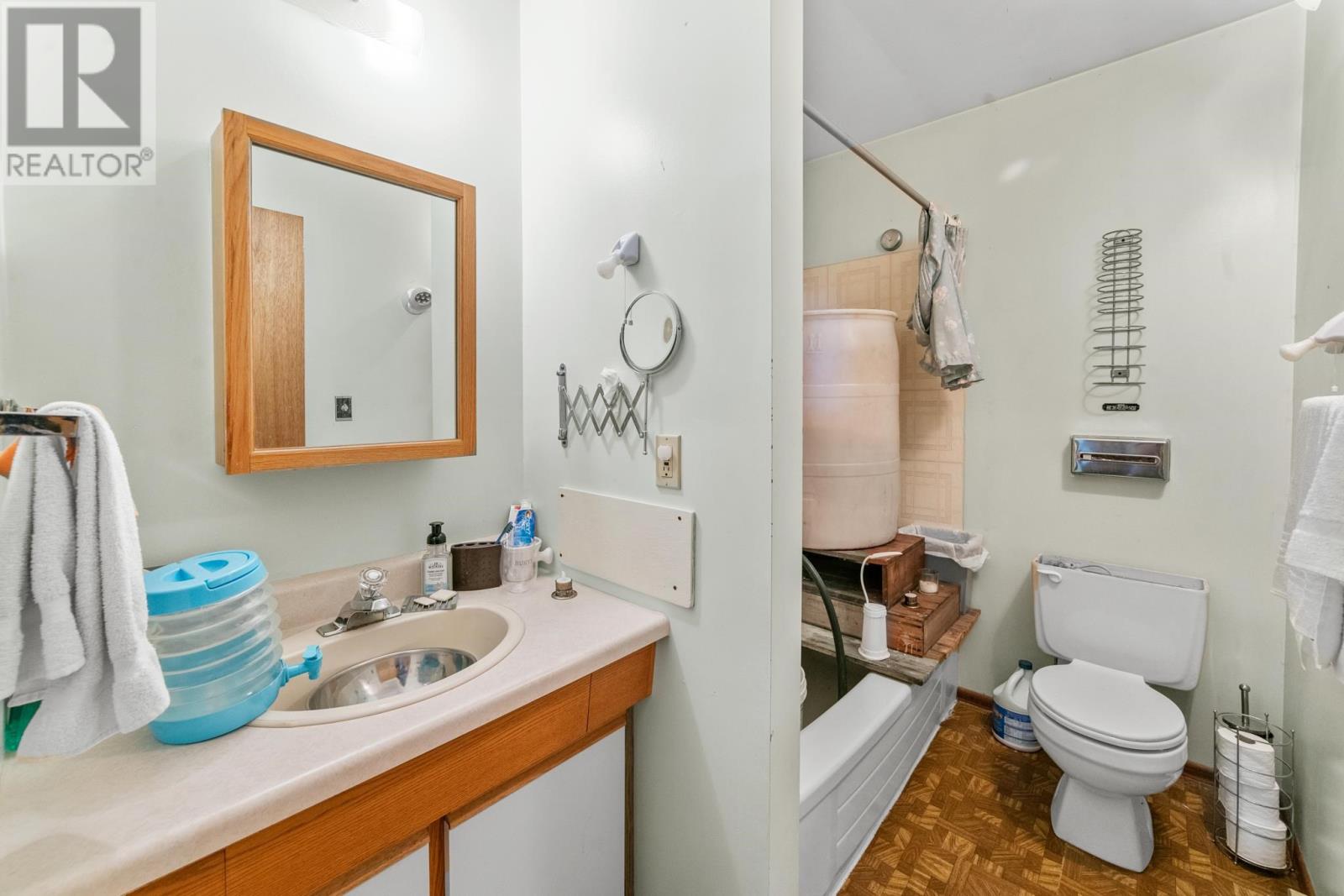 4582 Highway 17 East, Kenora, Ontario  P0X 1H0 - Photo 11 - TB252057