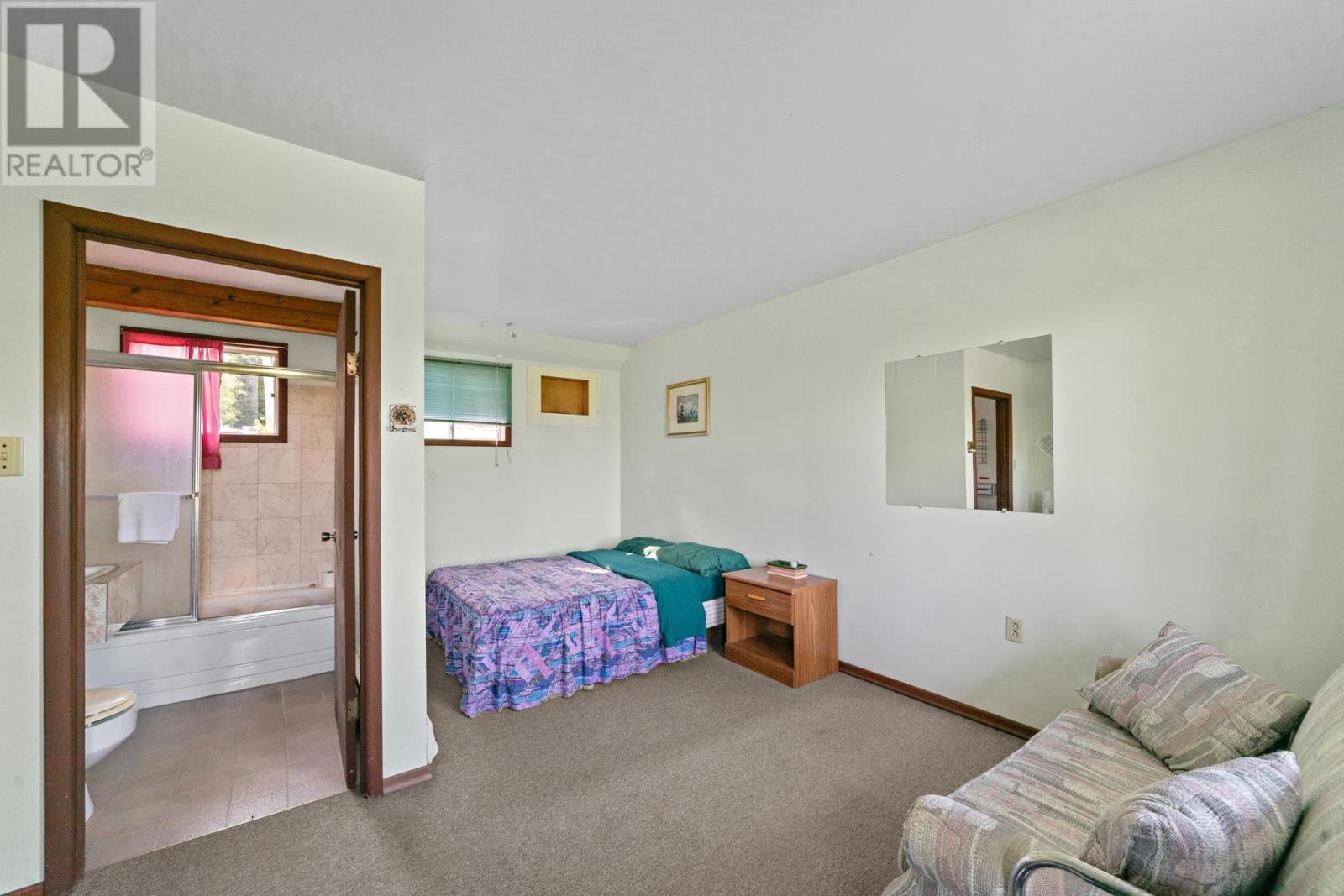 4582 Highway 17 East, Kenora, Ontario  P0X 1H0 - Photo 30 - TB252057