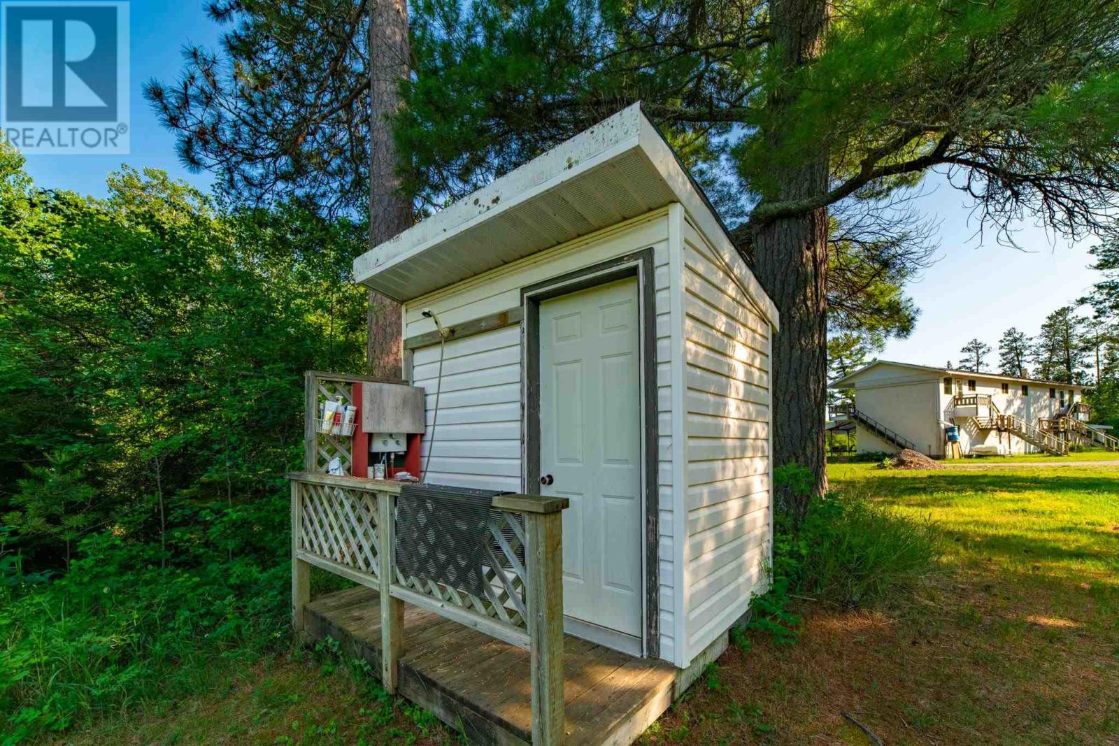 4582 Highway 17 East, Kenora, Ontario  P0X 1H0 - Photo 44 - TB252057