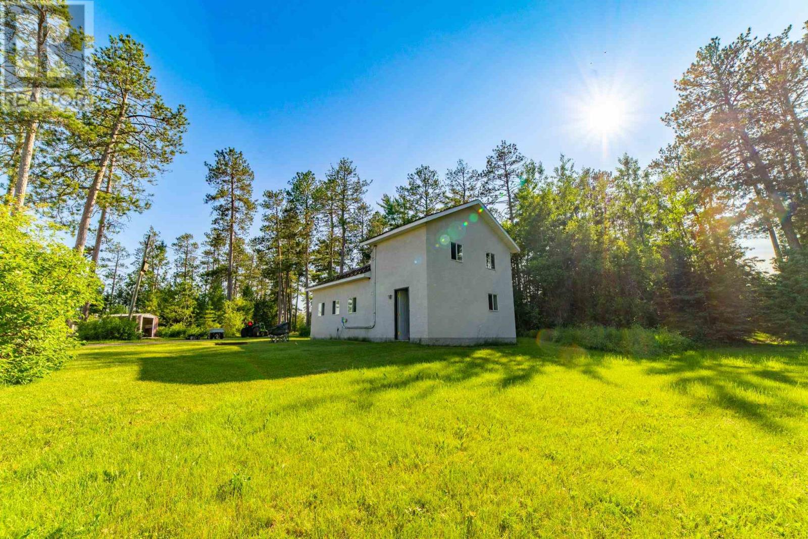 4582 Highway 17 East, Kenora, Ontario  P0X 1H0 - Photo 40 - TB252057