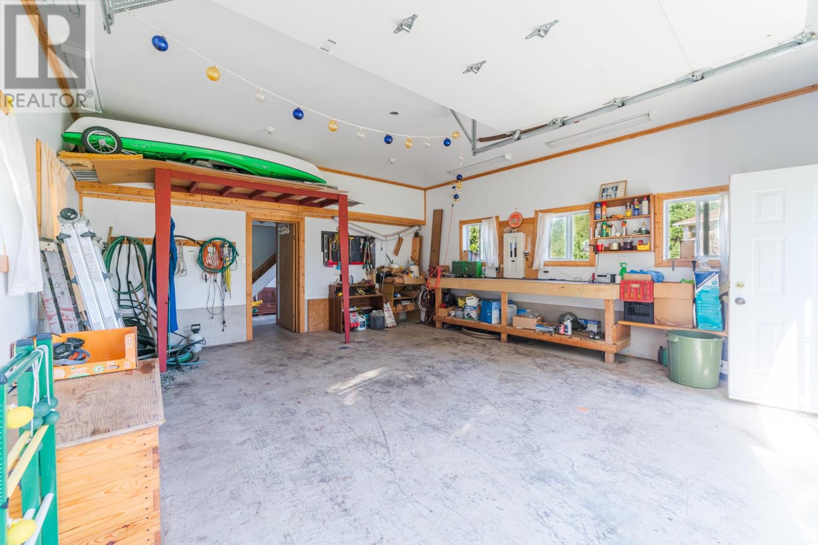 4582 Highway 17 East, Kenora, Ontario  P0X 1H0 - Photo 41 - TB252057