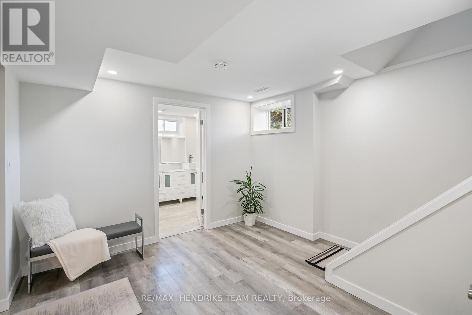 30 Bessborough Drive, St. Catharines, Ontario  L2M 3G4 - Photo 20 - X12460237