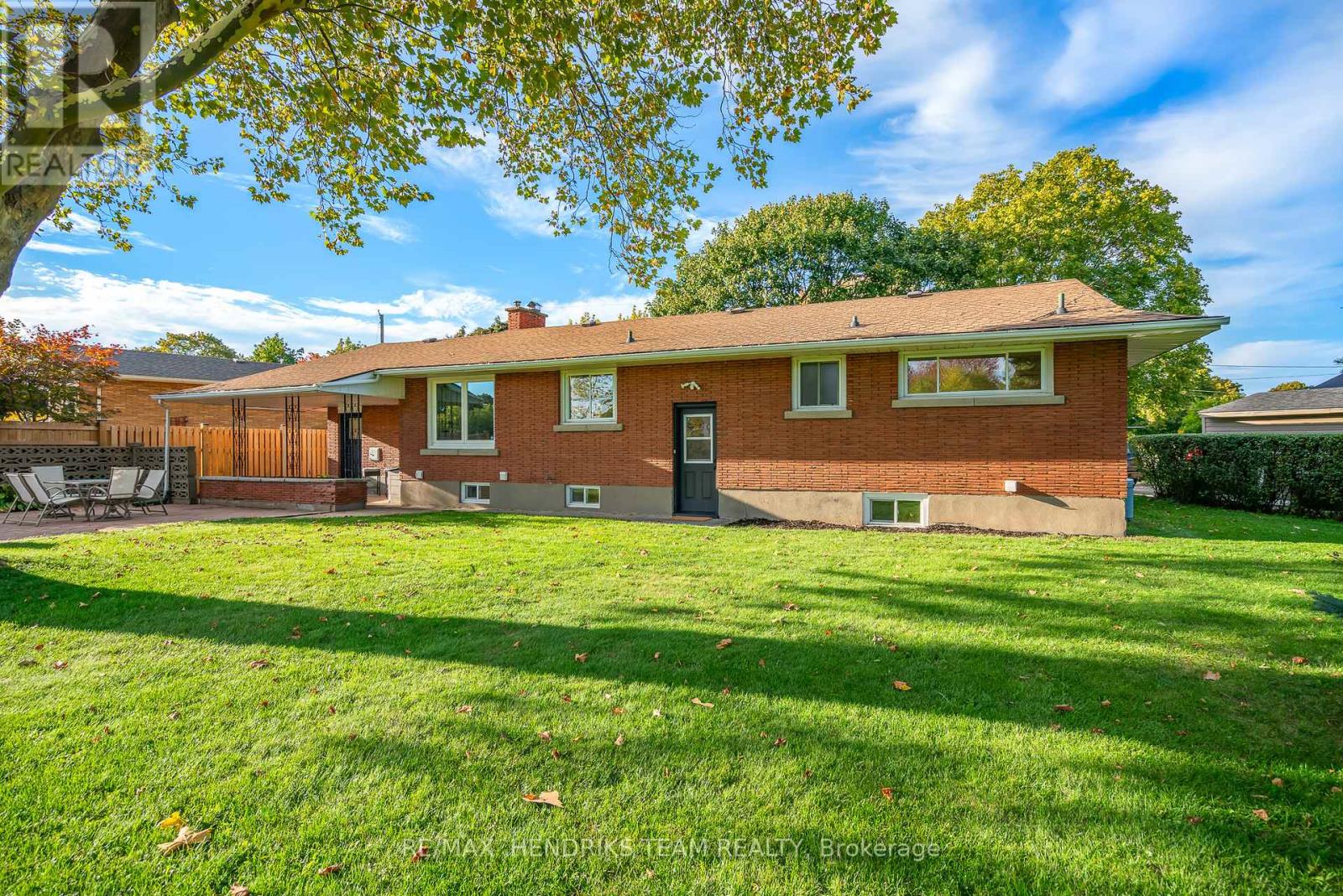 30 Bessborough Drive, St. Catharines, Ontario  L2M 3G4 - Photo 31 - X12460237
