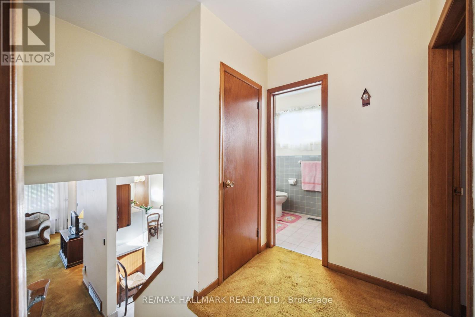23 Lockington Court, Toronto, Ontario  M9M 2C4 - Photo 16 - W12460020