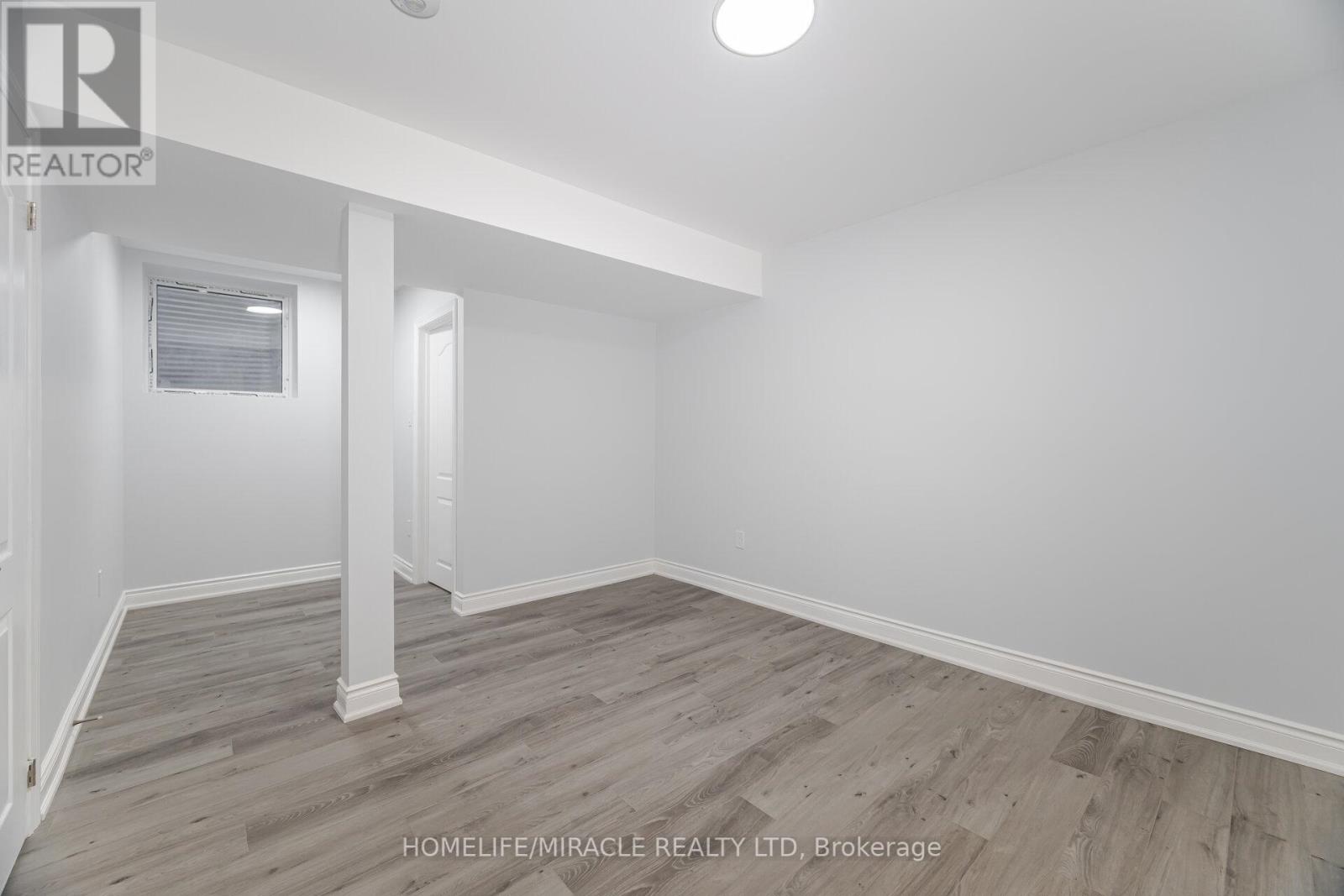 308 Third Line, Oakville (Wo West), Ontario  L6L 4A4 - Photo 38 - W12460025