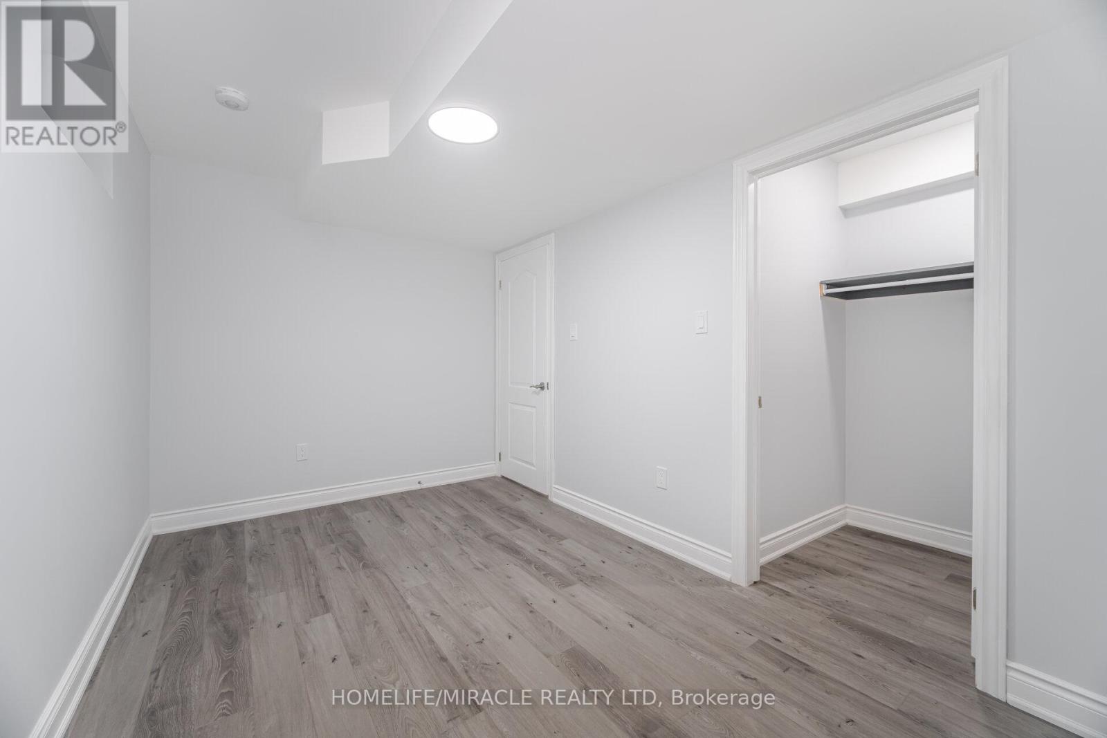 308 Third Line, Oakville (Wo West), Ontario  L6L 4A4 - Photo 41 - W12460025