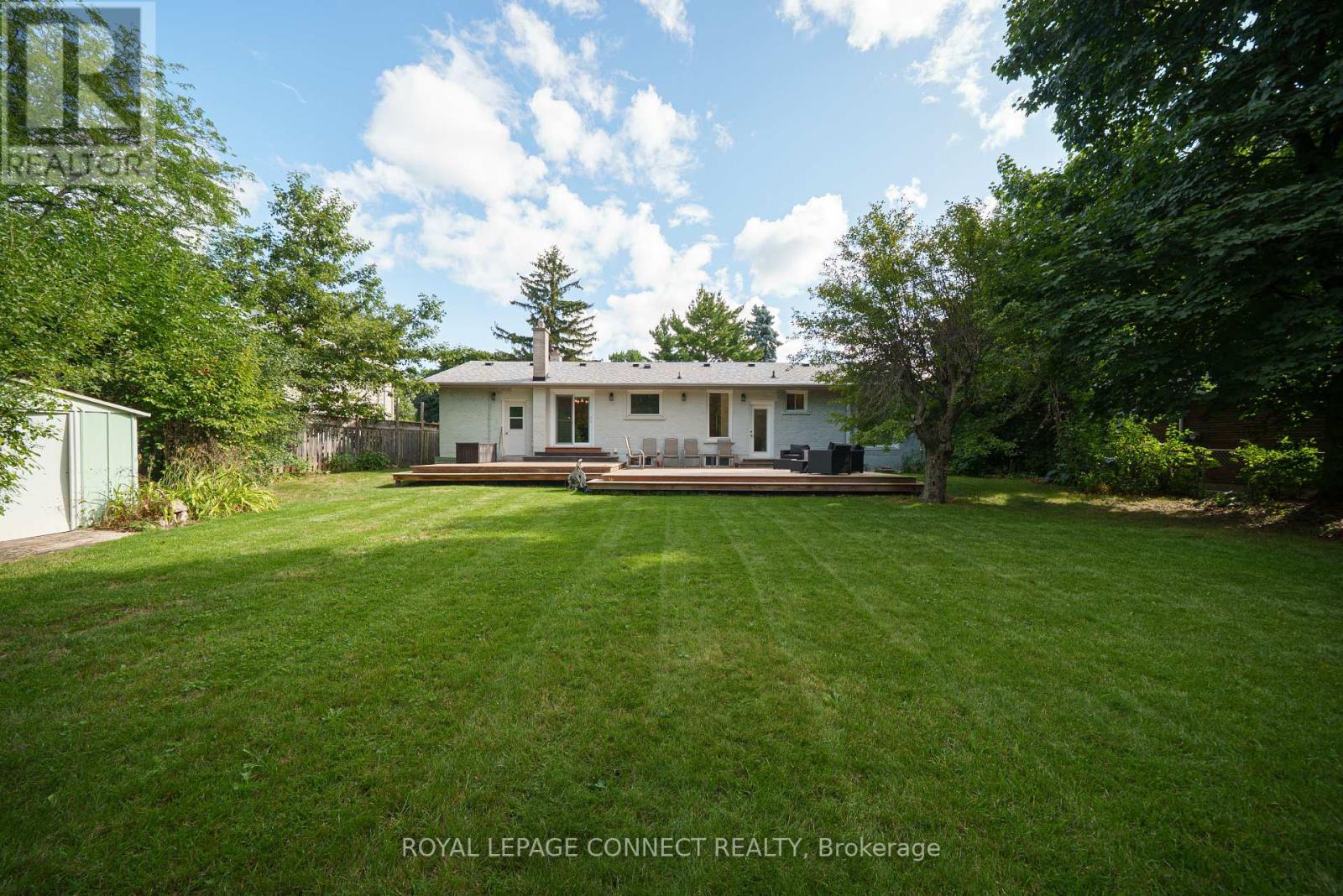 338 Sawyer Road, Oakville (Wo West), Ontario  L6L 3N7 - Photo 39 - W12460042