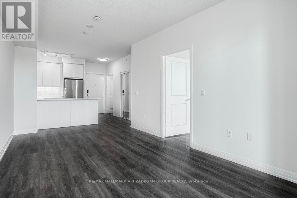 507 - 15 Watergarden Drive, Mississauga, Ontario  L5R 0H4 - Photo 16 - W12460043