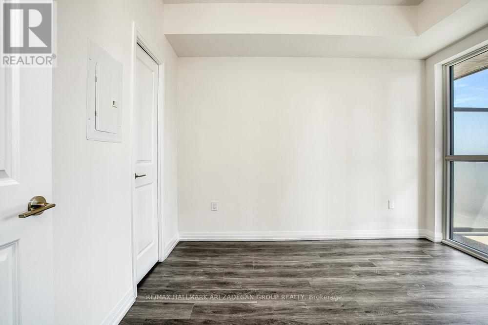 507 - 15 Watergarden Drive, Mississauga, Ontario  L5R 0H4 - Photo 17 - W12460043