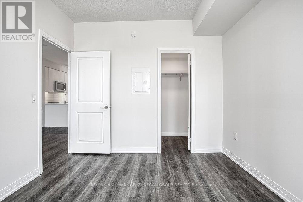 507 - 15 Watergarden Drive, Mississauga, Ontario  L5R 0H4 - Photo 19 - W12460043