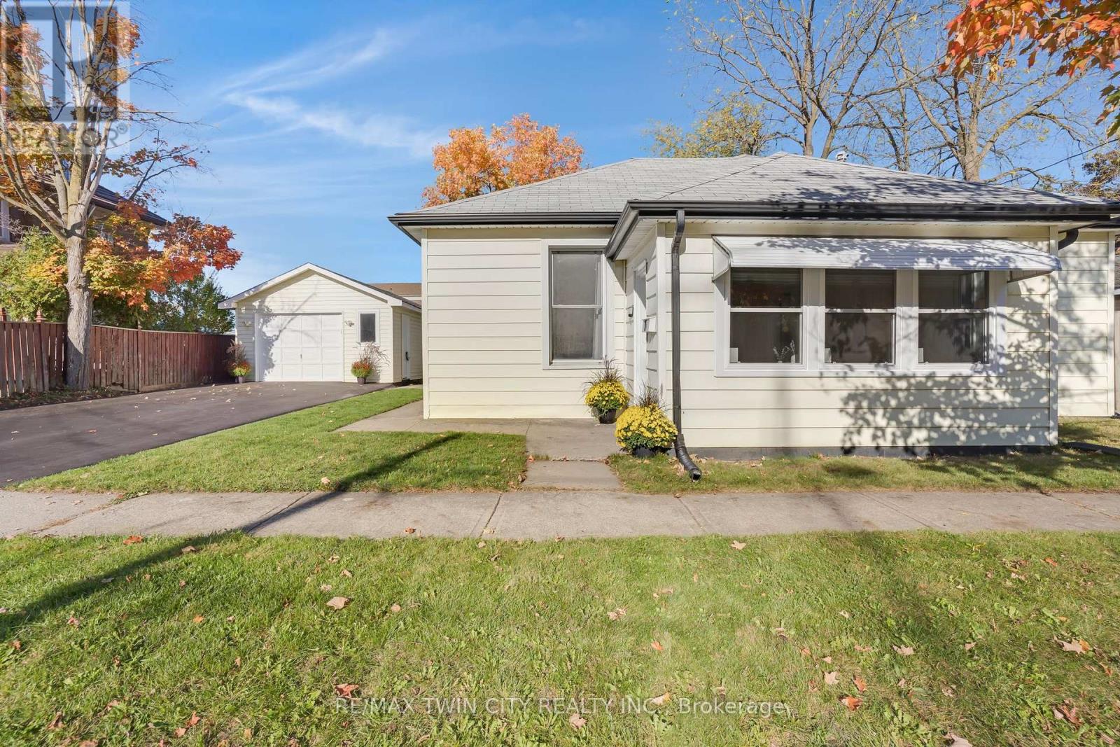 7 FREDERICK STREET S, Halton Hills, Ontario