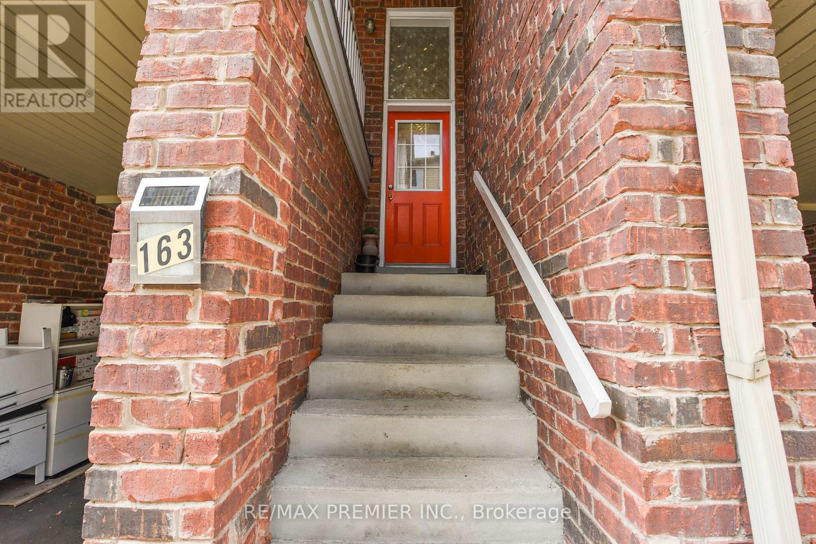 163 Torbarrie Road, Toronto, Ontario  M3L 1G8 - Photo 49 - W12460076
